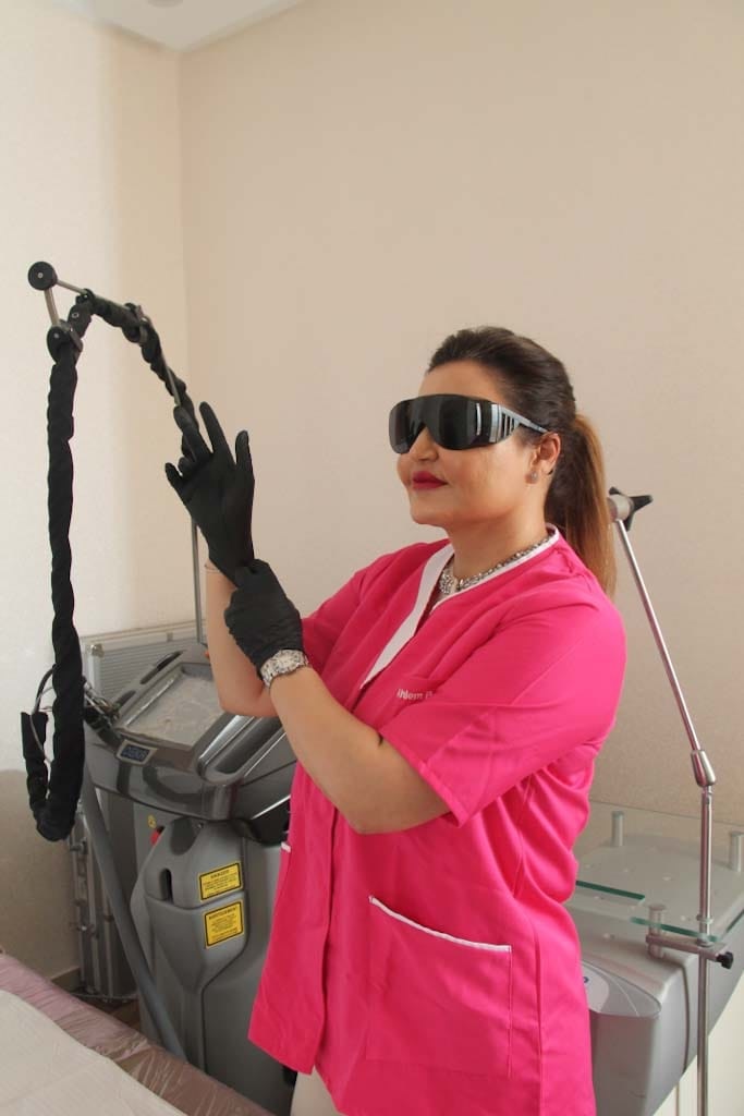 Laser Alexandrite — Dr Ahlem Beltaief, Djerba